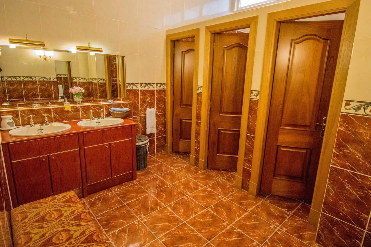 Castle Hotel ハントリー エクステリア 写真