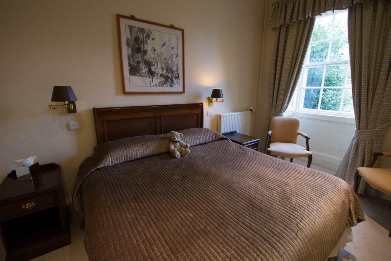Castle Hotel ハントリー エクステリア 写真